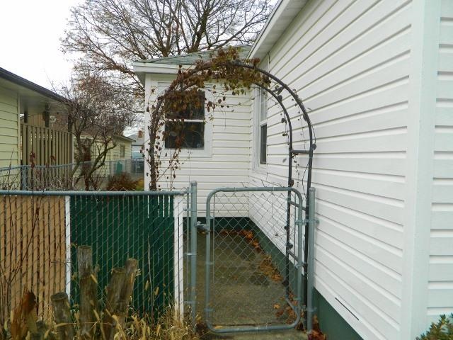 5211 N Ash - Photo 19