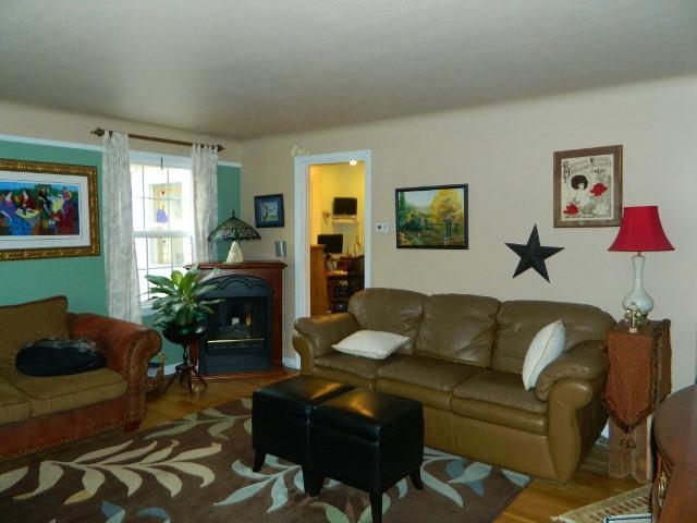 5211 N Ash - Photo 4