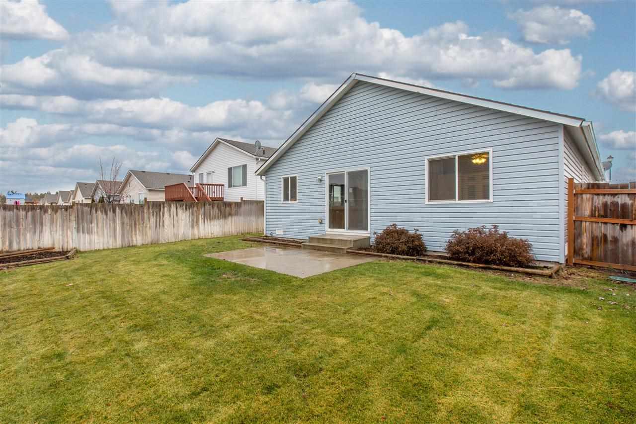 10112 W Barberry Ave - Photo 14