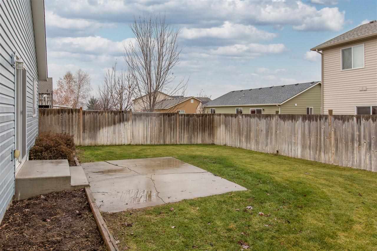 10112 W Barberry Ave - Photo 15