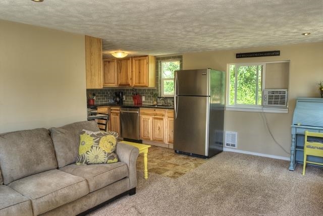 501 W Holland Ave - Photo 11