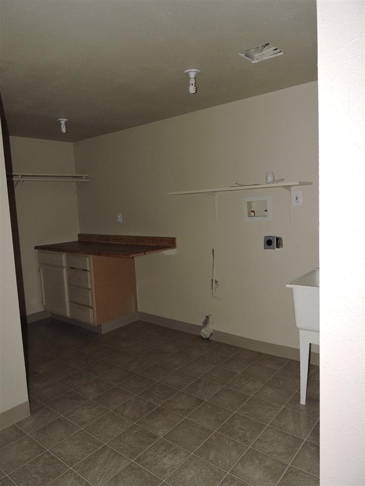 10415 E ALKI Ave - Photo 15