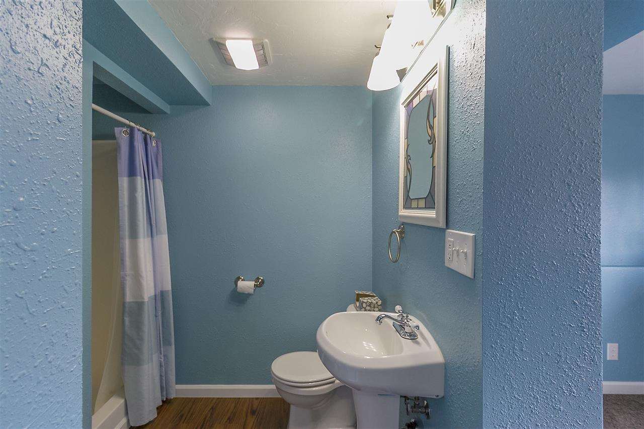 23419 E Wabash Ave - Photo 18