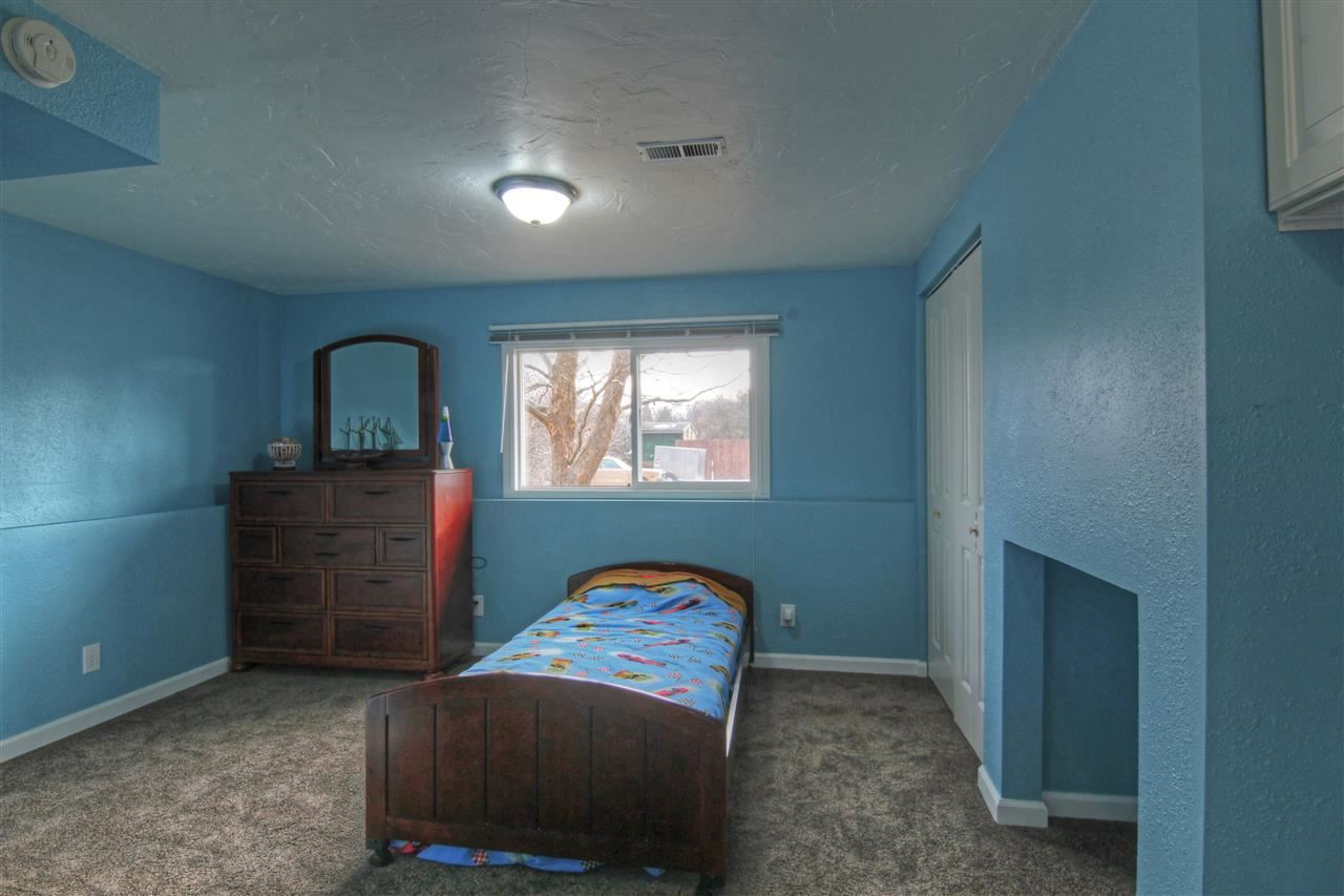 23419 E Wabash Ave - Photo 19