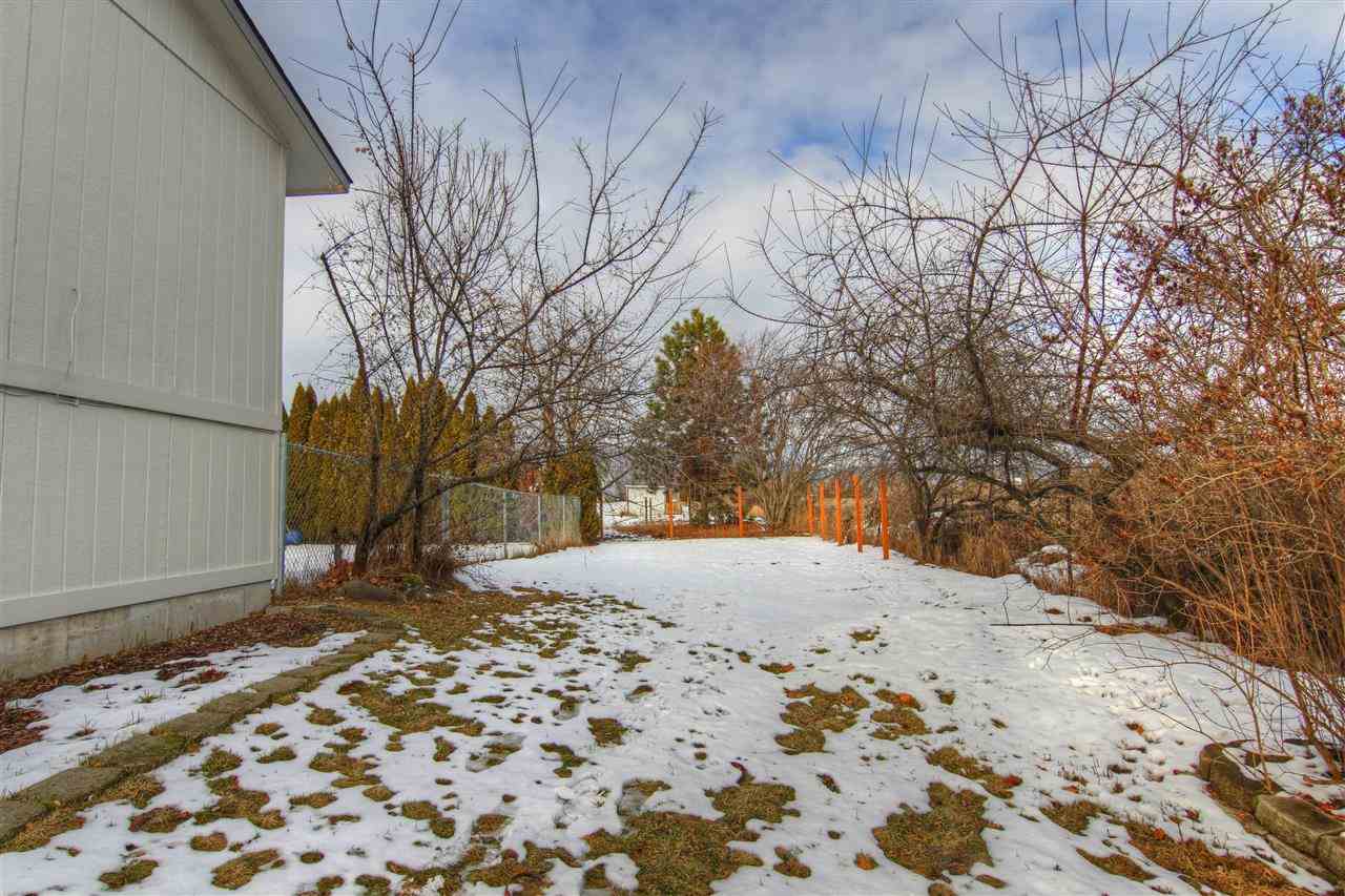 23419 E Wabash Ave - Photo 4