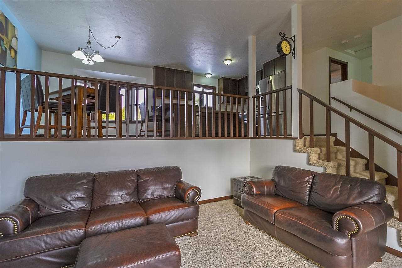 23419 E Wabash Ave - Photo 8
