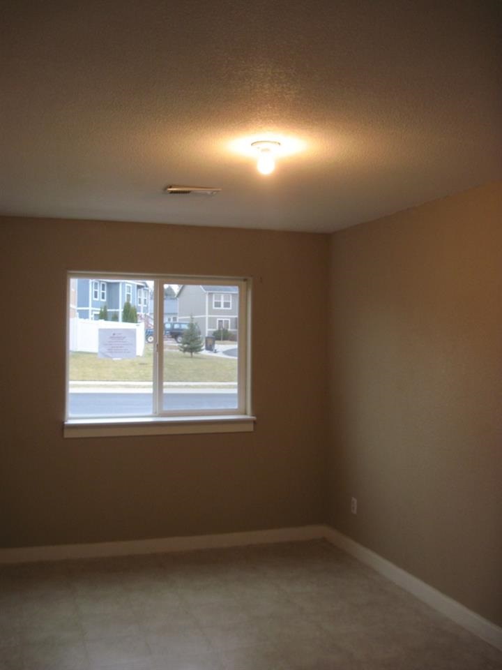 8007 N Ash Ln - Photo 14