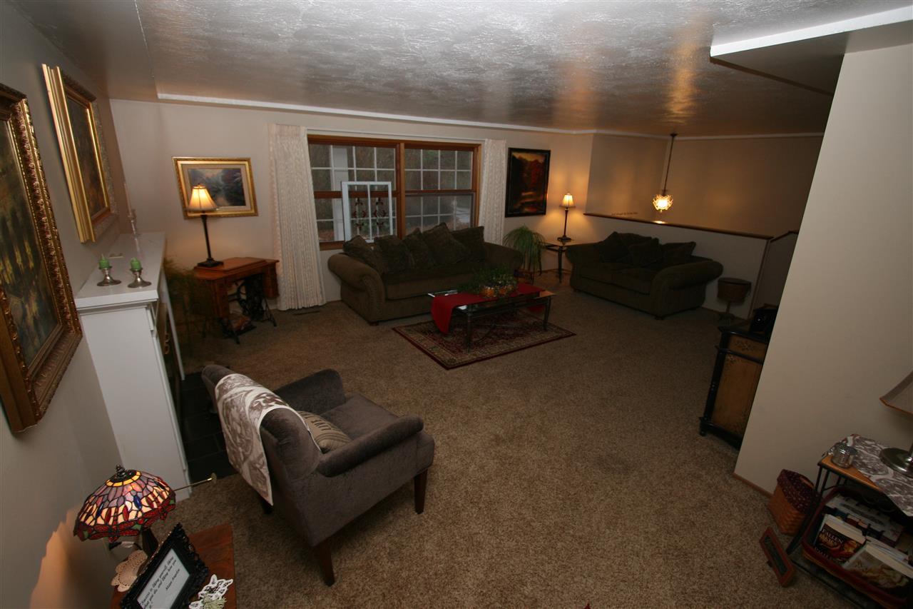 2021 E Leona Dr - Photo 4