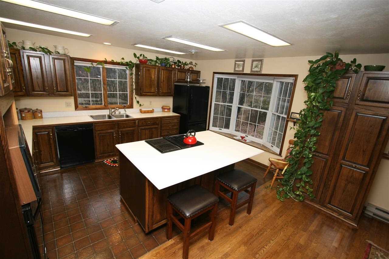 2021 E Leona Dr - Photo 7
