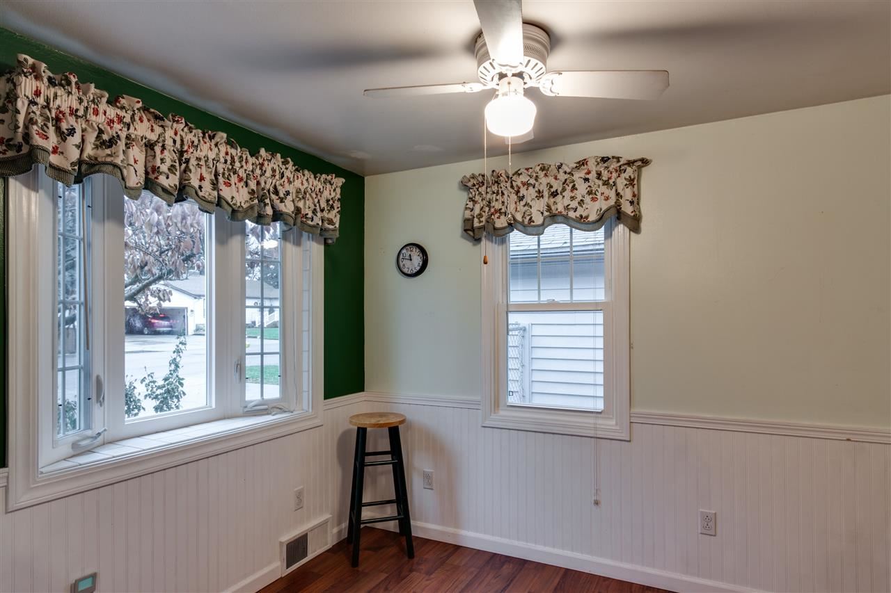 11303 E 7th Ave - Photo 6