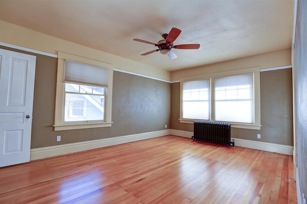 2918 W Sharp Ave - Photo 12