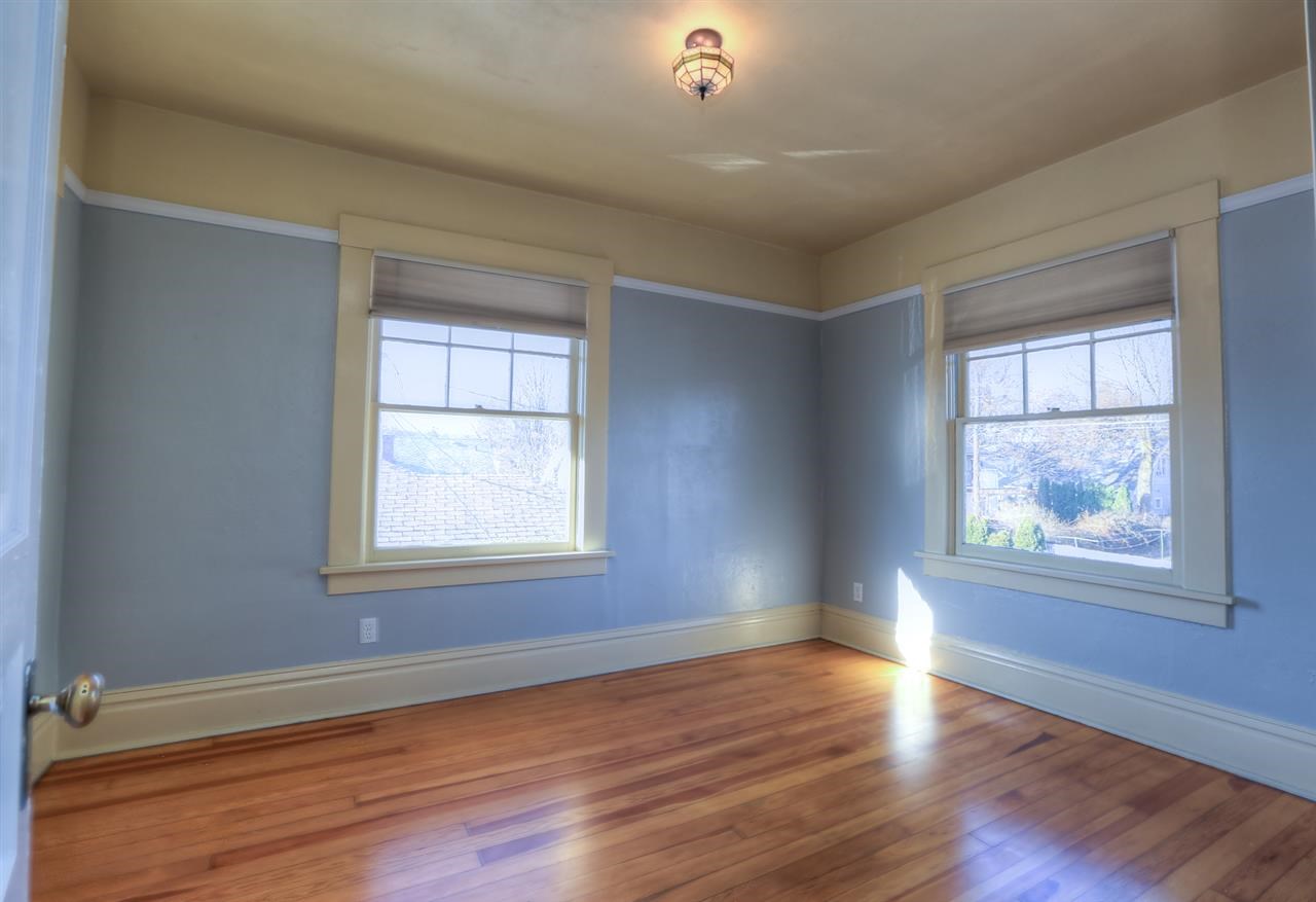 2918 W Sharp Ave - Photo 14