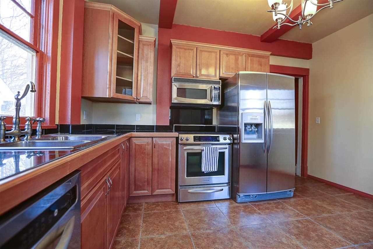 2918 W Sharp Ave - Photo 8