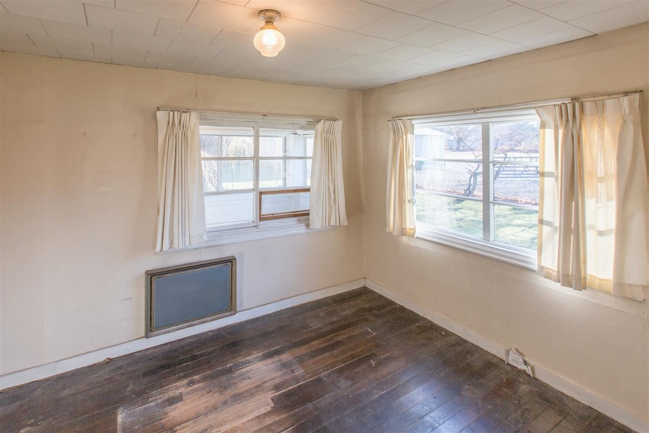 1411 S Bowdish Rd - Photo 5