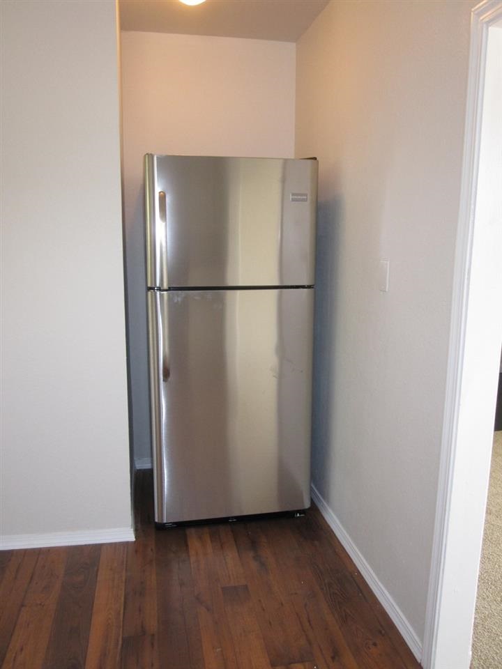 18211 E Montgomery Ave - Photo 14