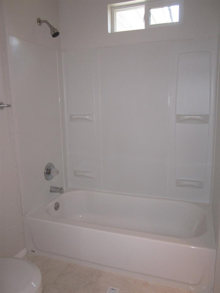 18211 E Montgomery Ave - Photo 15
