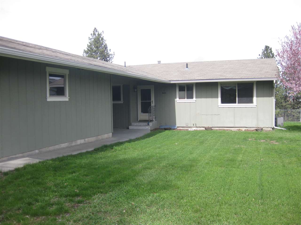 3217 E 11th Ave - Photo 3