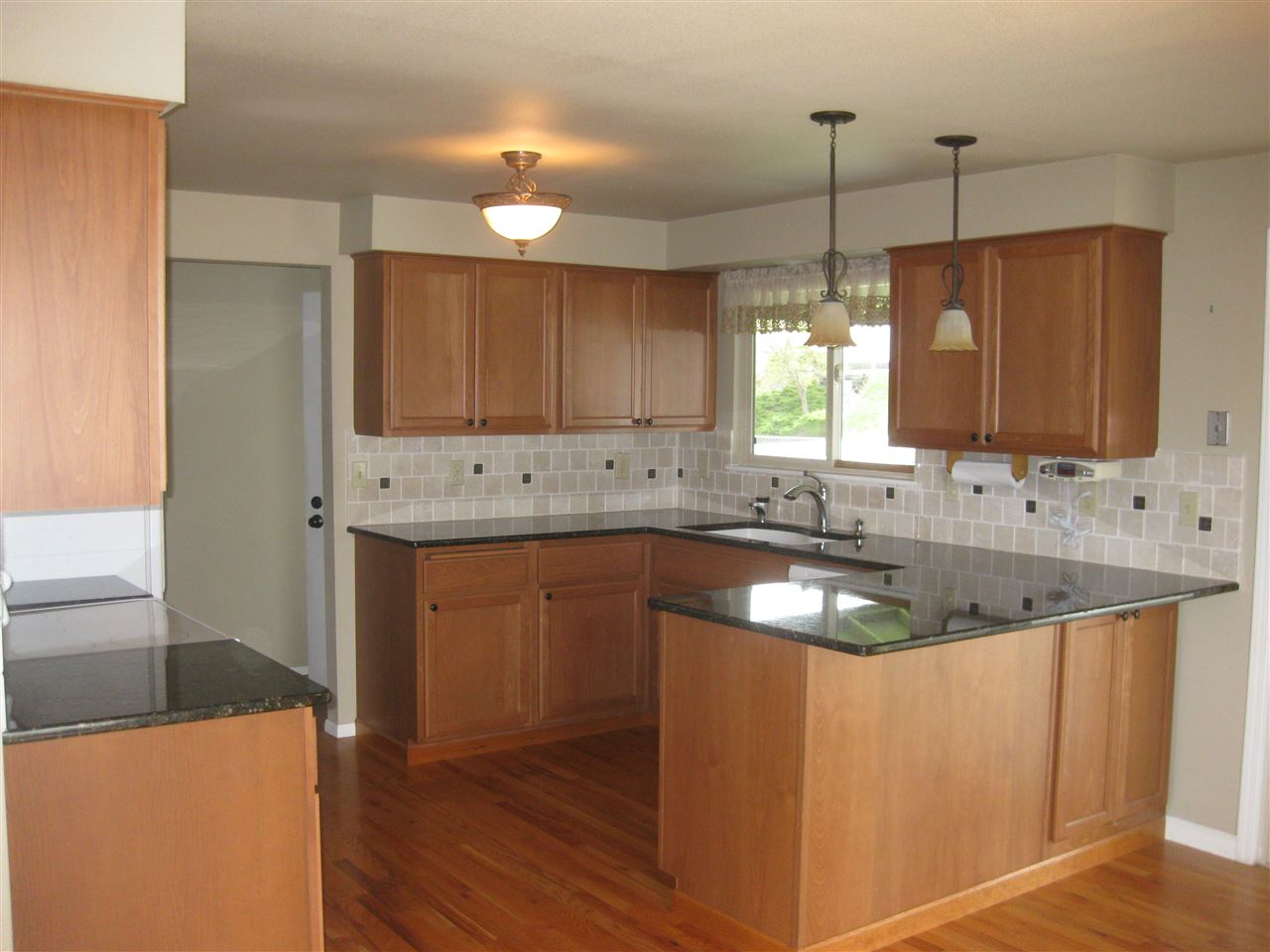 3217 E 11th Ave - Photo 9