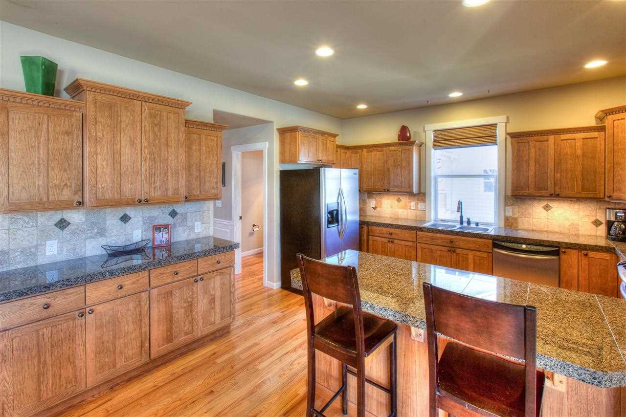 24879 E Ludlow Ave - Photo 3