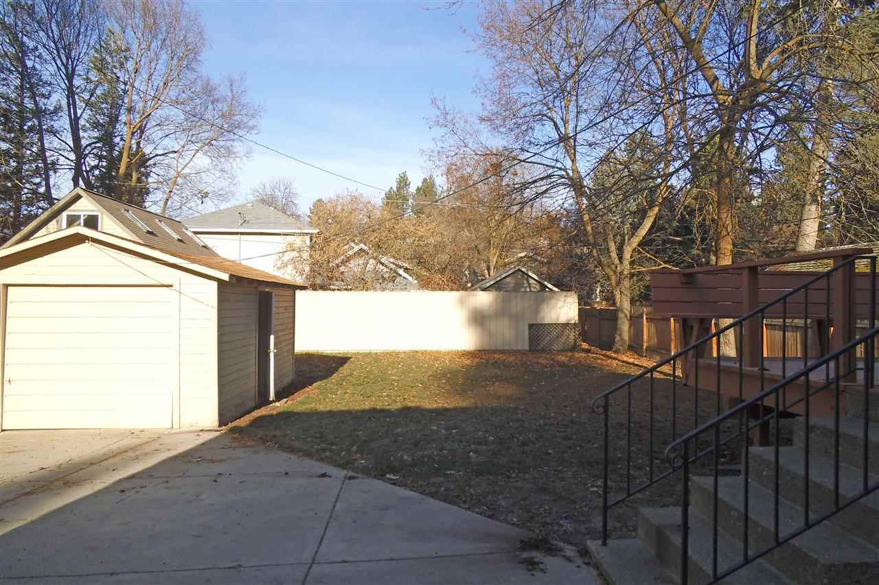 407 E 18th Ave - Photo 9