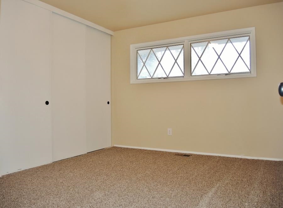 1711 E Thurston Ave - Photo 15