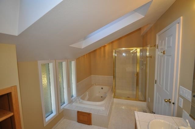 1614 S MOLTER - Photo 7
