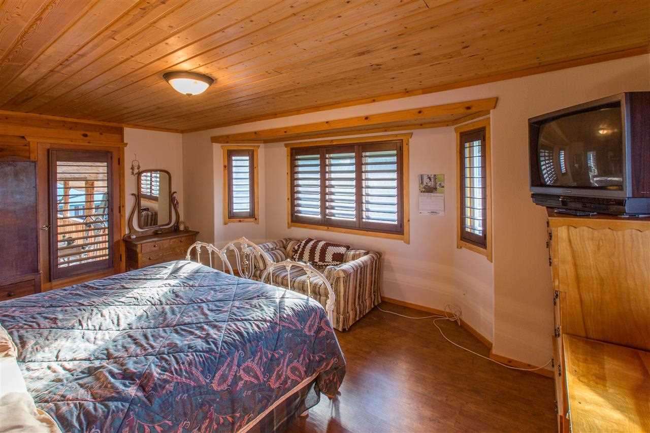 220 Garden Ln - Photo 12