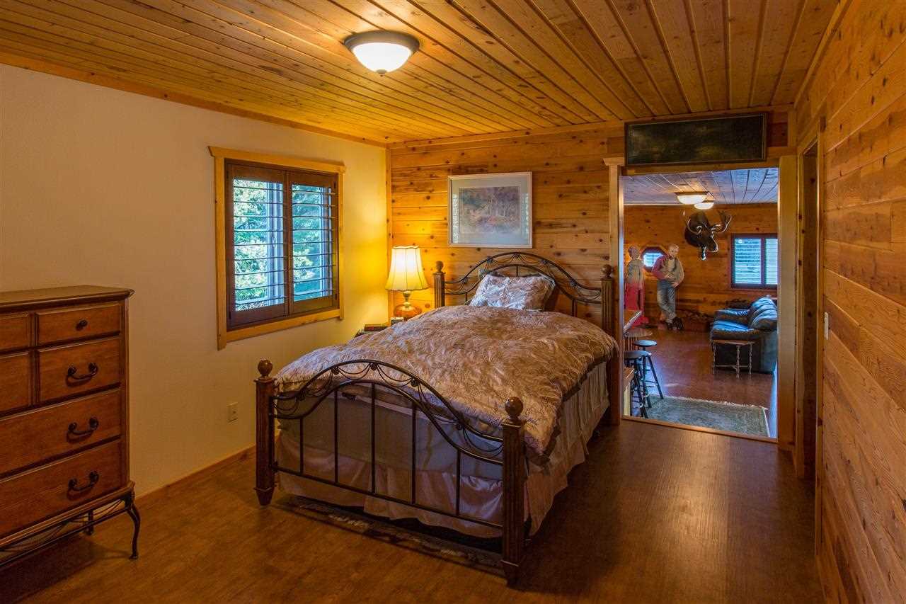 220 Garden Ln - Photo 13