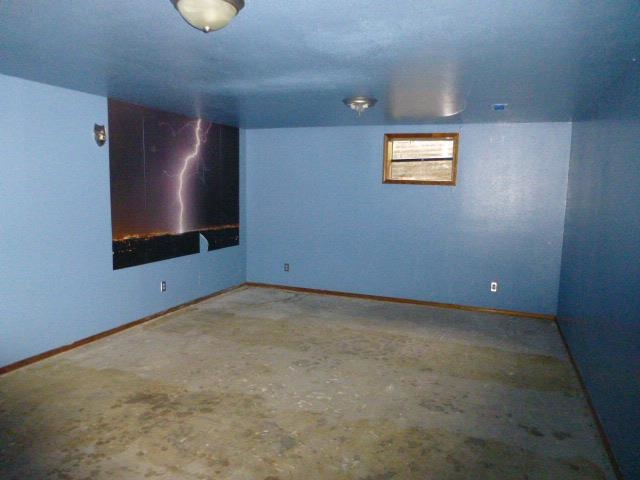 14709 E 17th Ave - Photo 17
