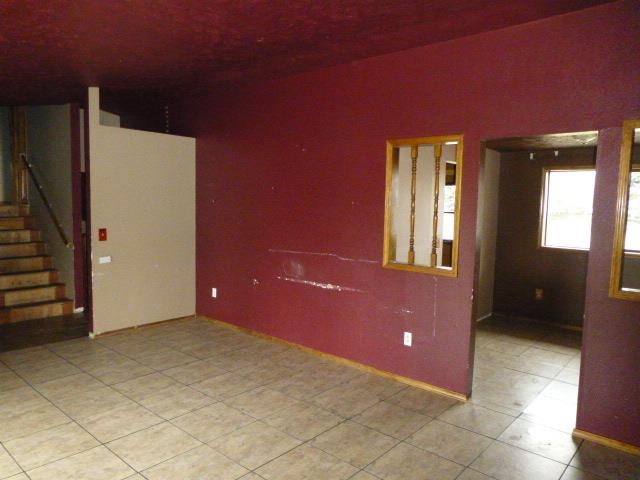 14709 E 17th Ave - Photo 3