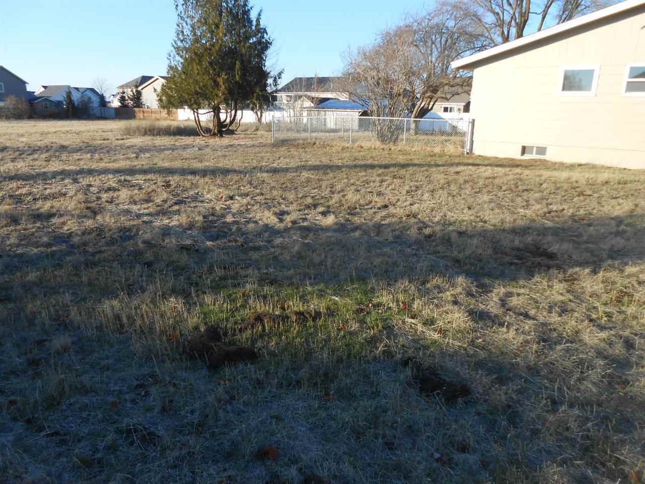8905 N Dorset - Photo 3