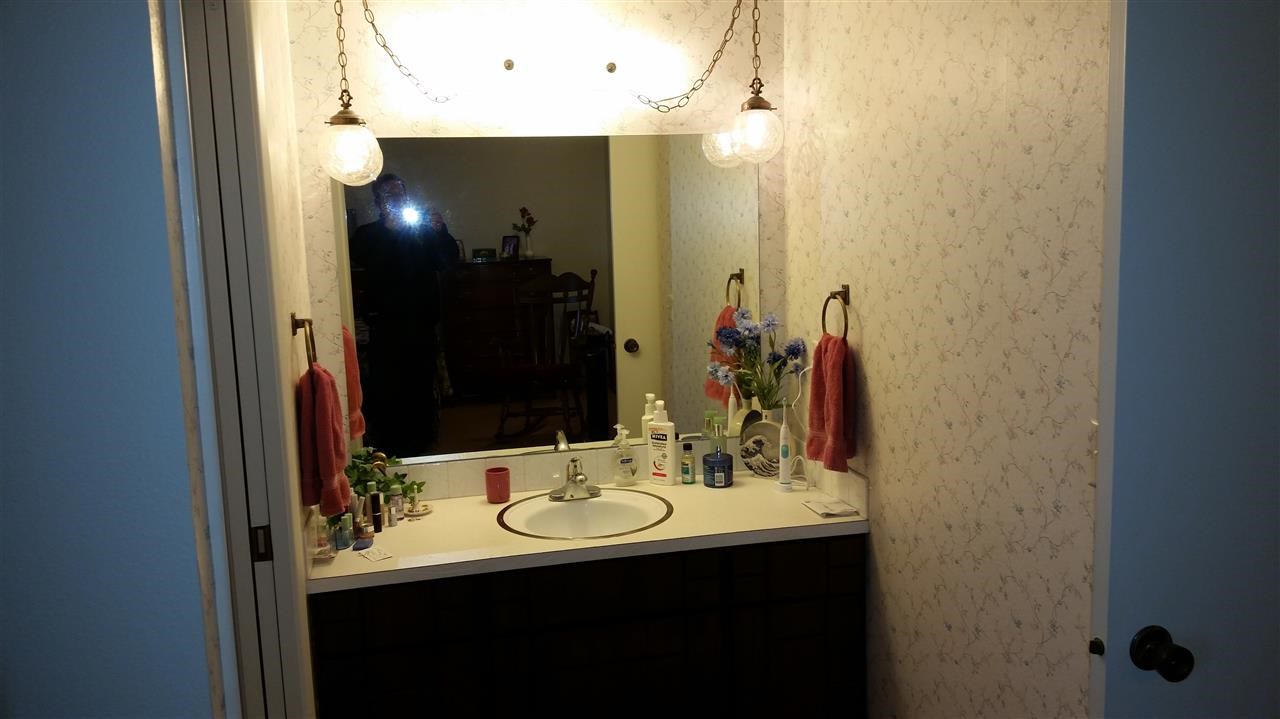 935 W Glass Ave - Photo 12