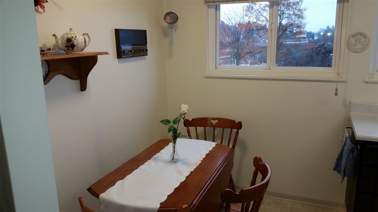 935 W Glass Ave - Photo 7