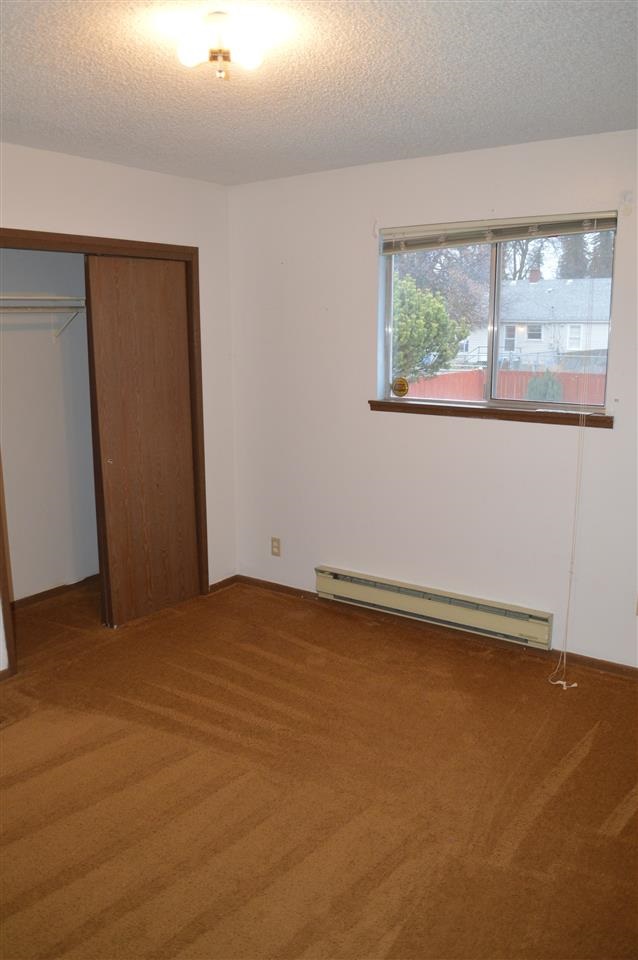 4047 E Hartson Ave - Photo 13