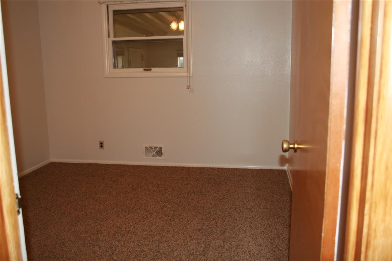 823 N PIERCE - Photo 9