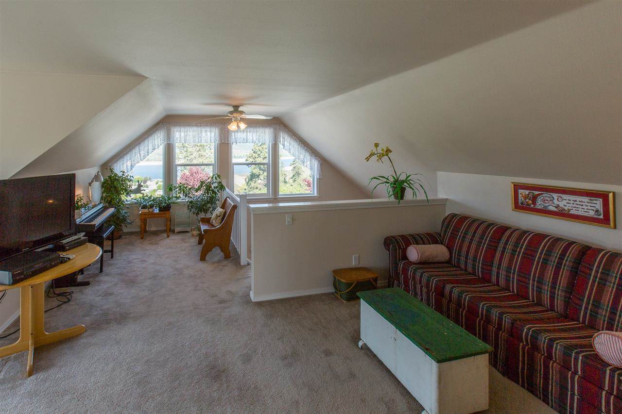 125 Blossom Ct - Photo 11