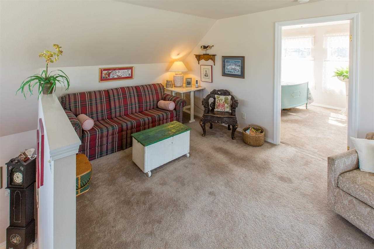 125 Blossom Ct - Photo 12