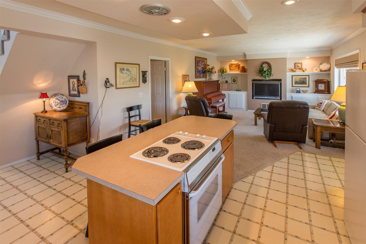 125 Blossom Ct - Photo 5