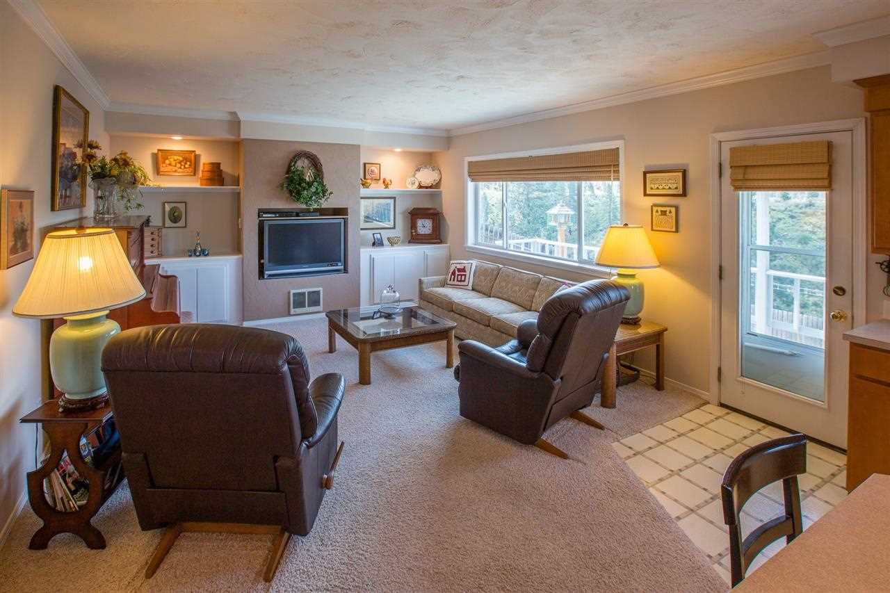 125 Blossom Ct - Photo 7