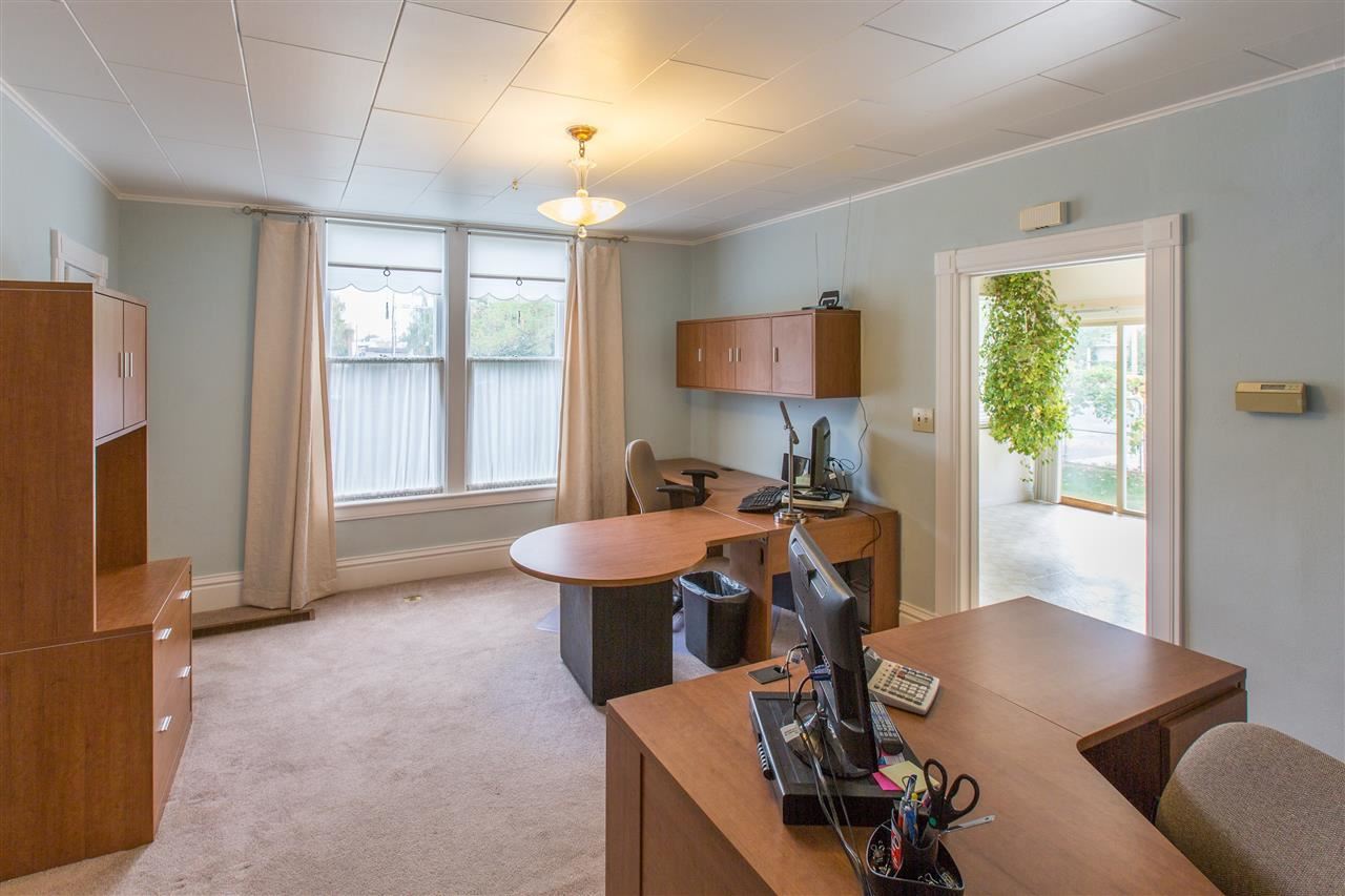 203 W shannon - Photo 6