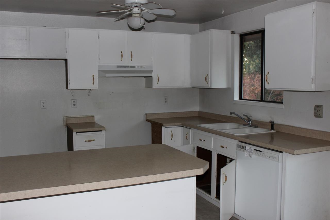3921 E 12th Ave - Photo 6