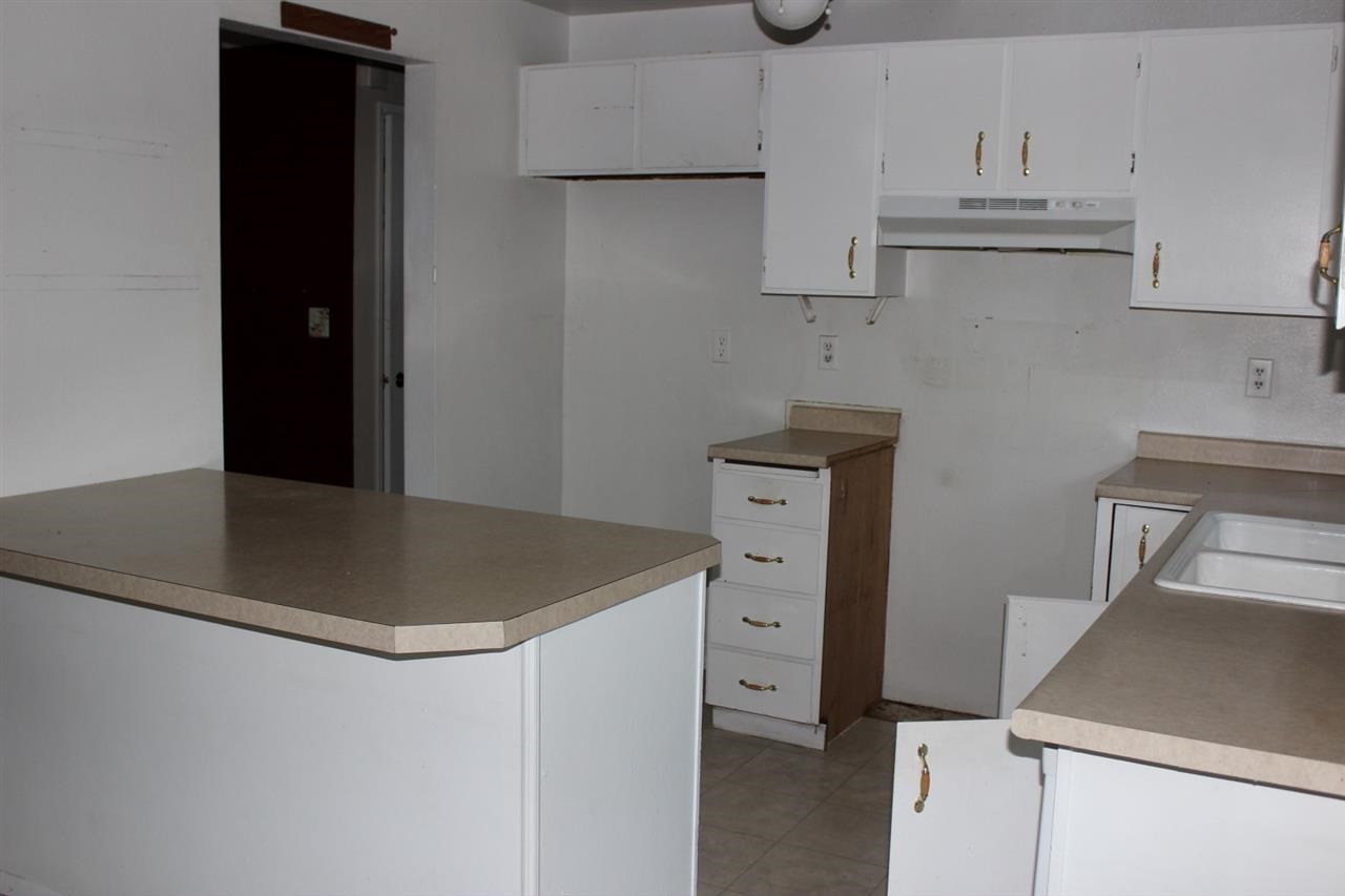 3921 E 12th Ave - Photo 7