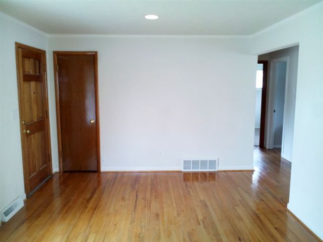 824 S FREYA - Photo 4