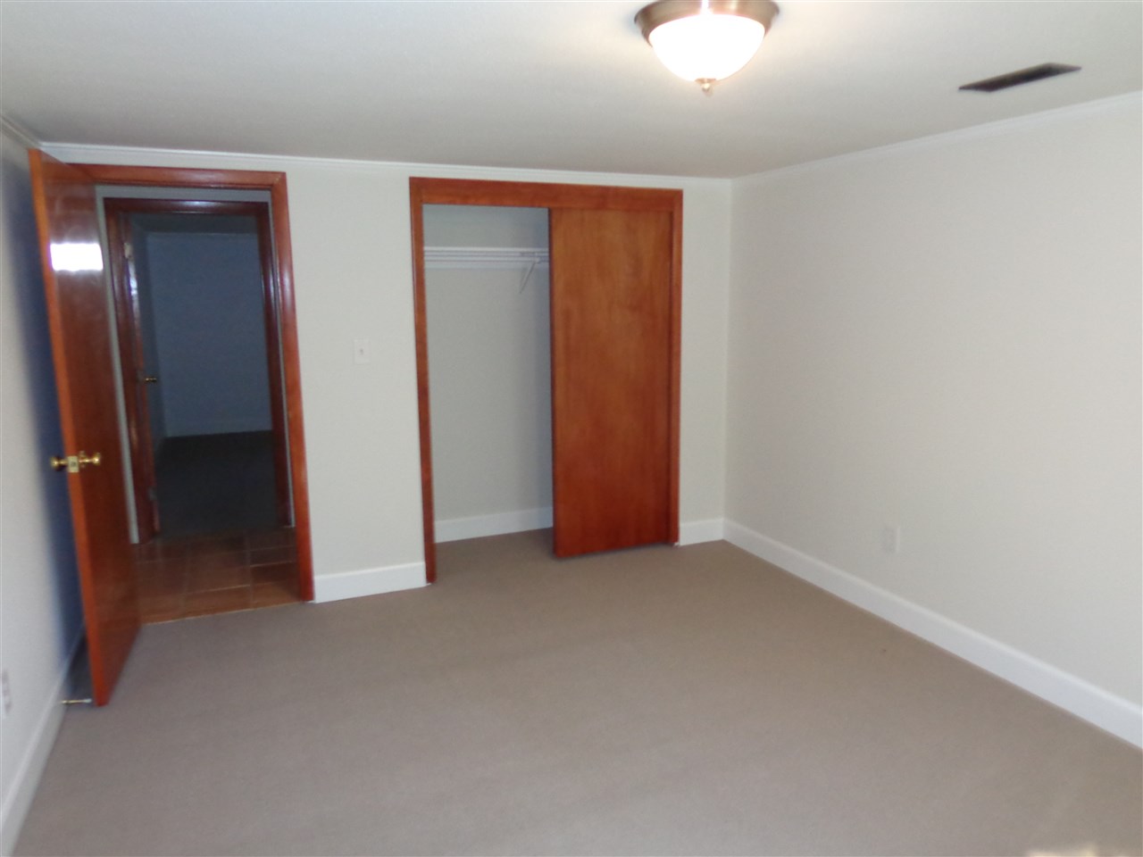 824 S FREYA - Photo 8