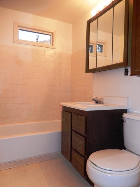 2803 W Everett Ave - Photo 7