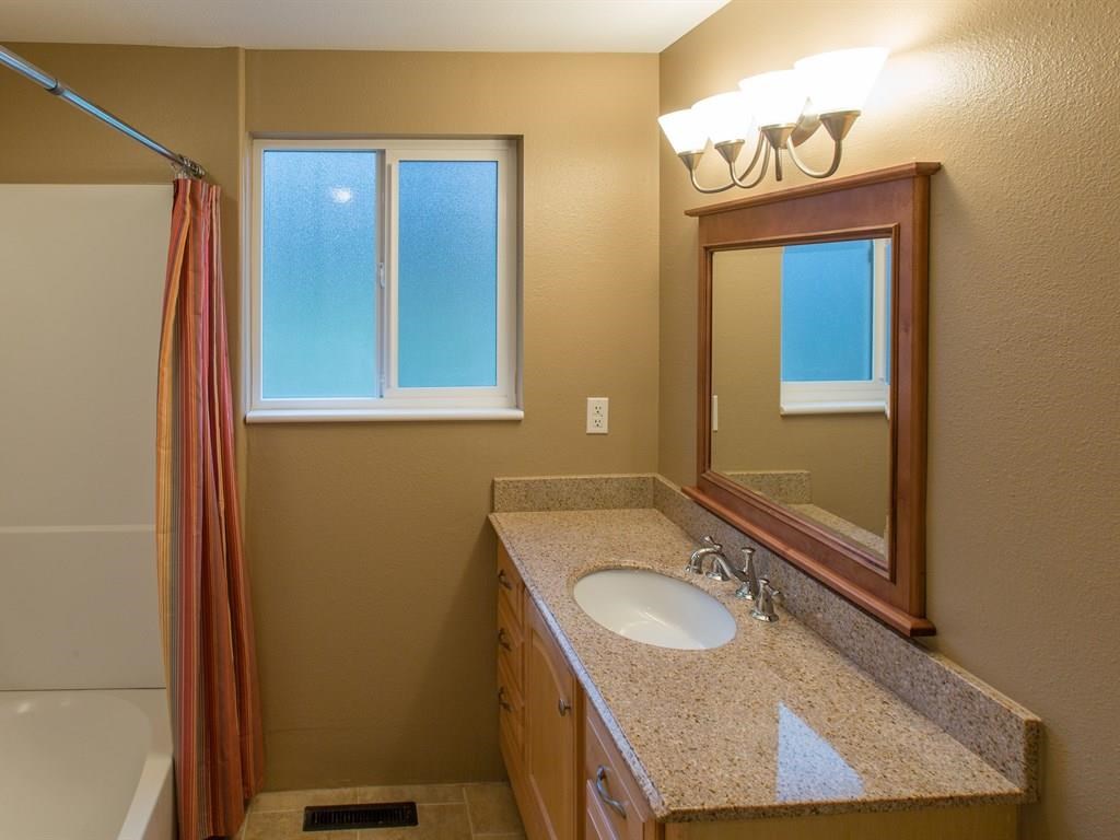 16111 E Wabash Ave - Photo 11