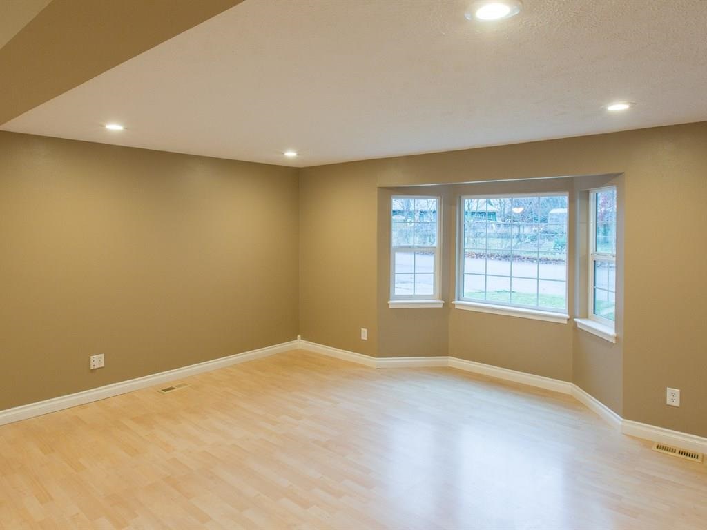 16111 E Wabash Ave - Photo 5