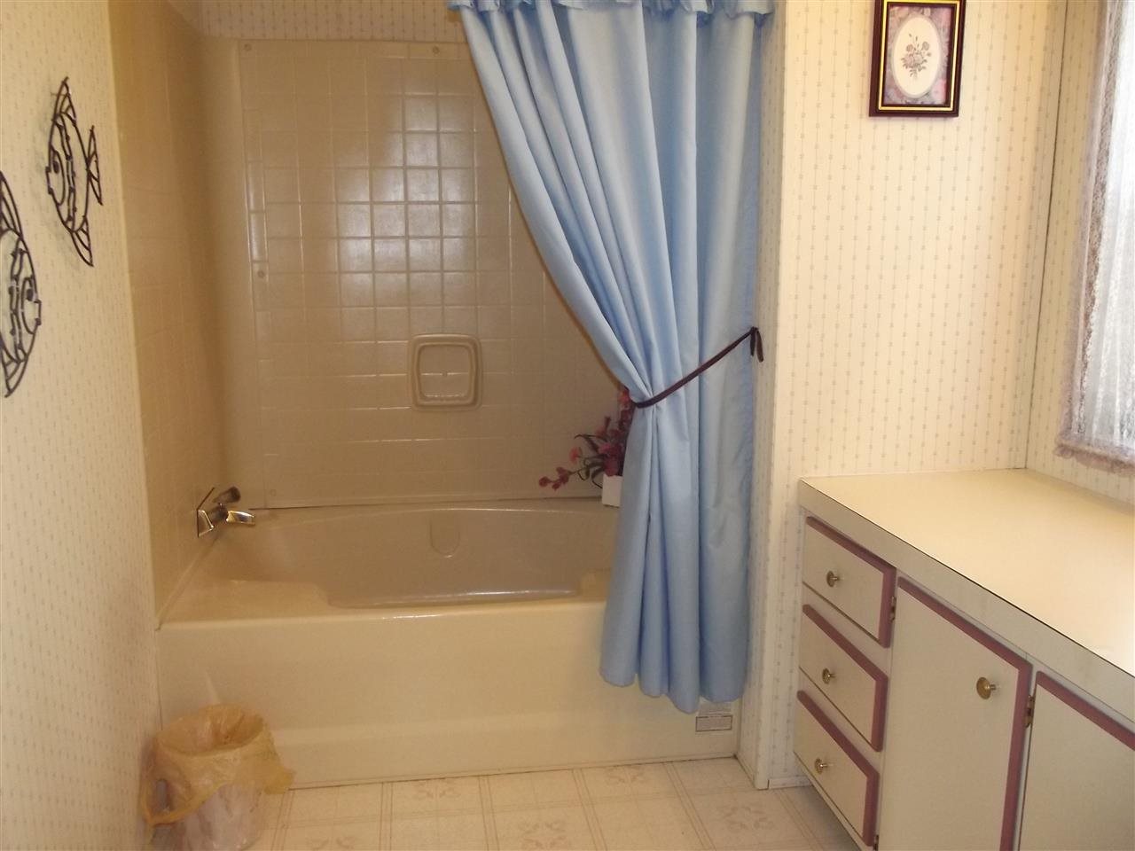 3705 E Center Rd - Photo 10