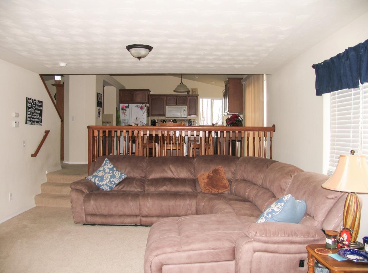 18204 E Crescent Dr - Photo 11