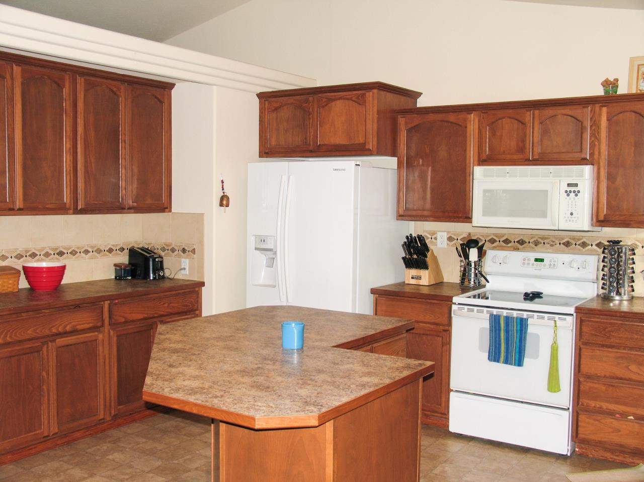 18204 E Crescent Dr - Photo 8
